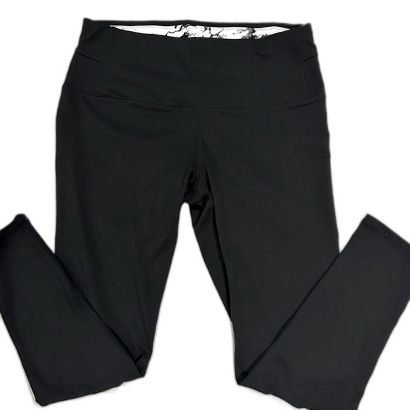 NWT Women’s 2XL black leggings - Picture 1 of 3